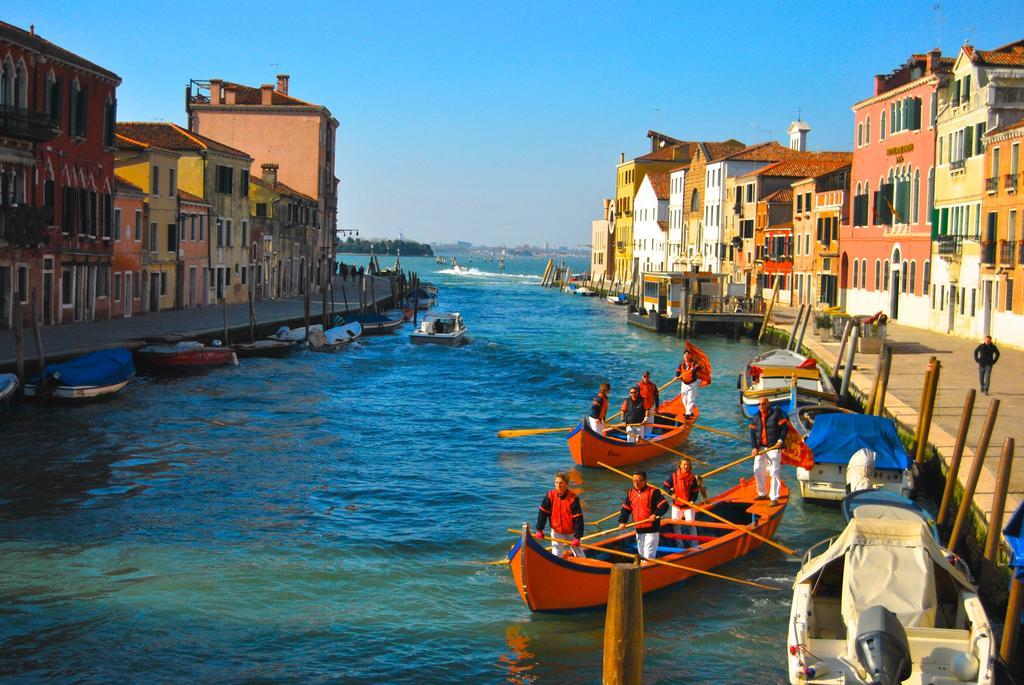 Apartment Ca' Petrona Venezia Camera foto