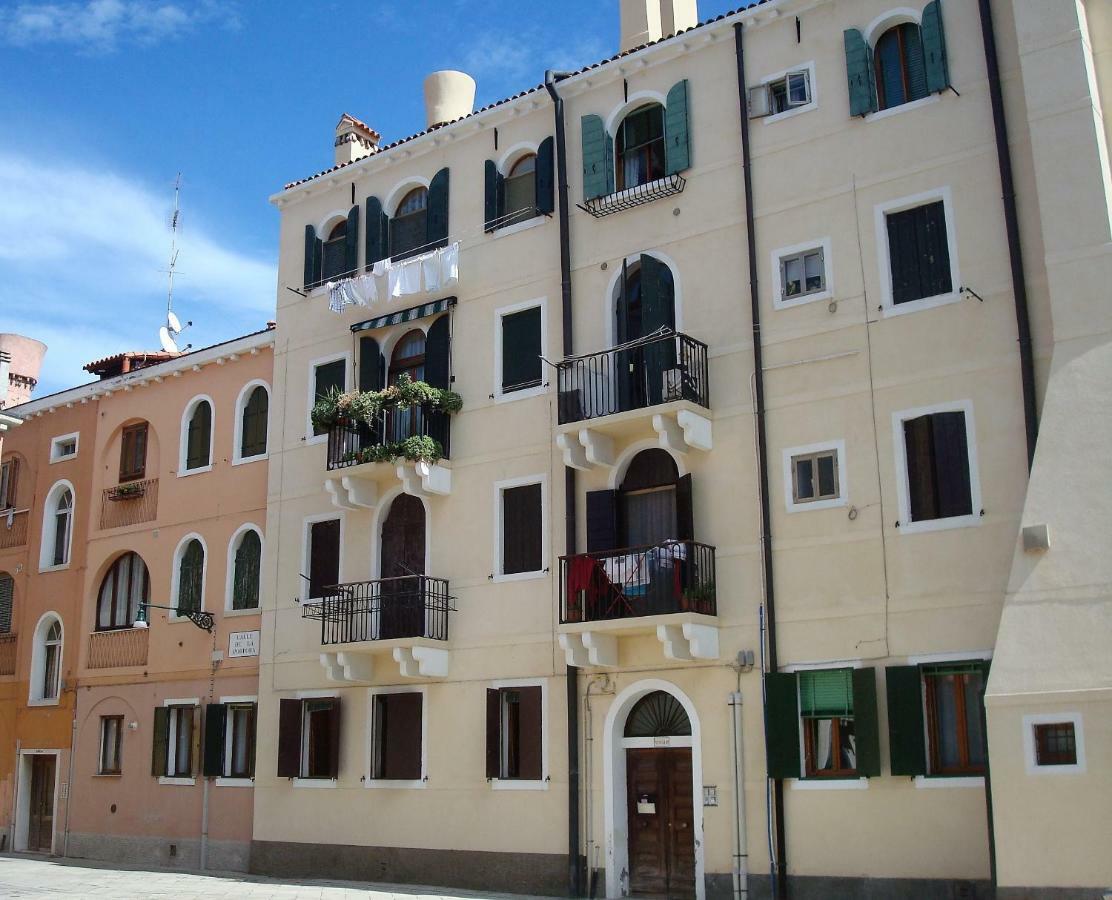 Apartment Ca' Petrona Venezia Esterno foto
