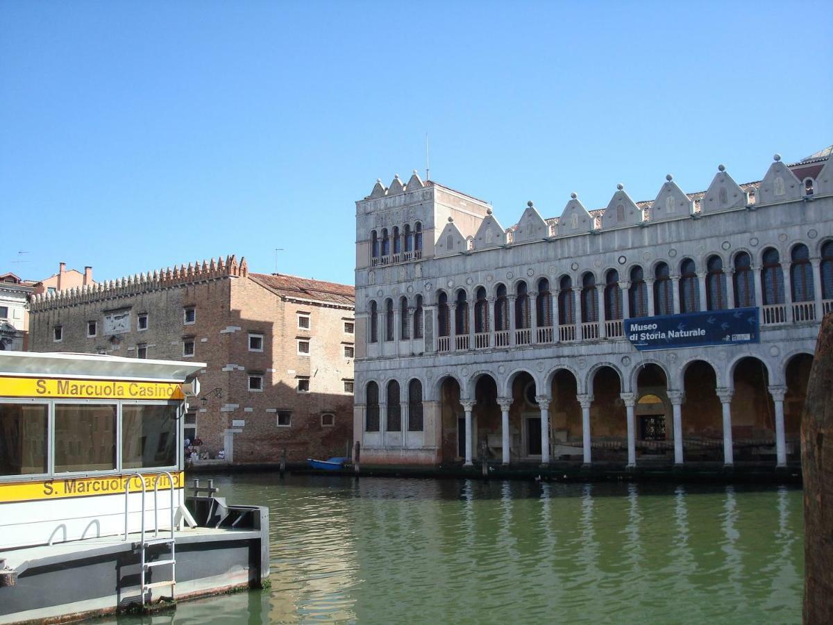 Apartment Ca' Petrona Venezia Esterno foto